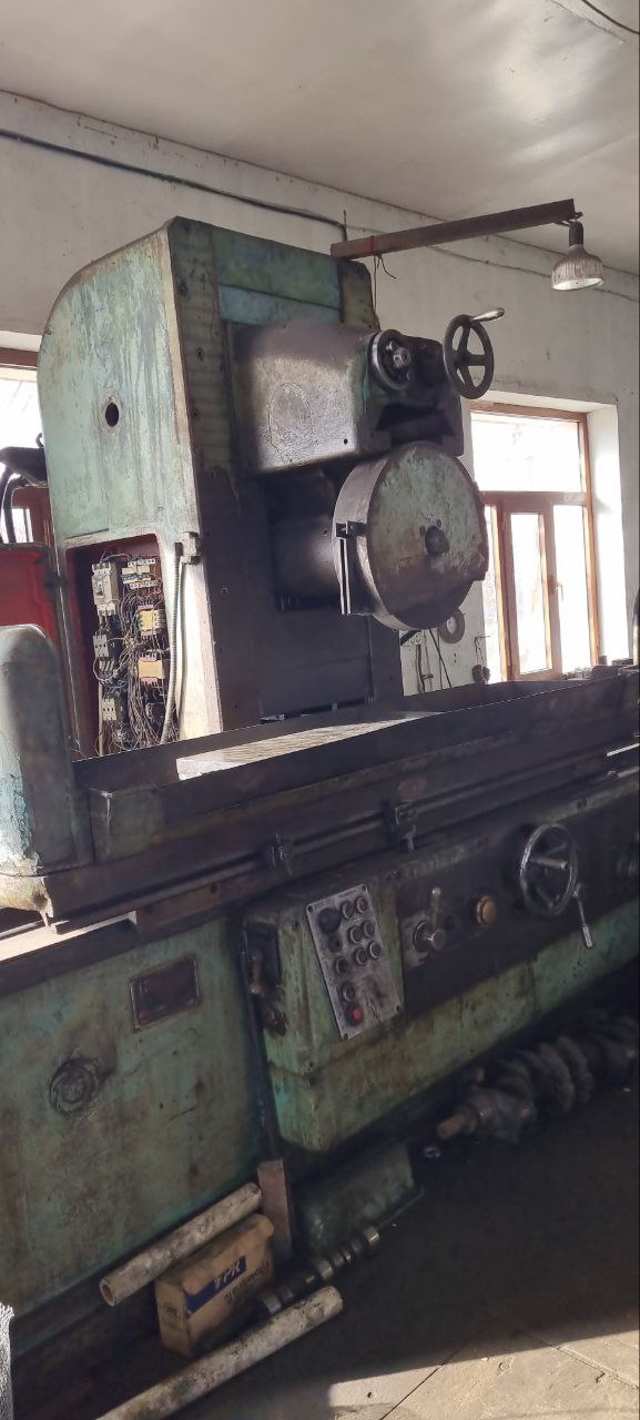 Lathe machine